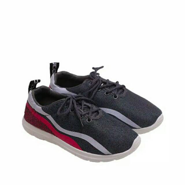 Sepatu anak porto size 35