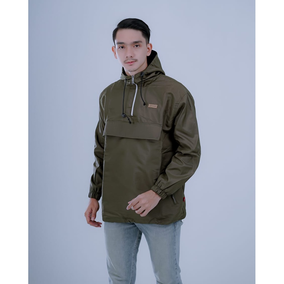 Grazzi Arrival Jaket Cagoule Taslan Zipper Hijau Grazzi Arrival Jaket Cagoule Parasut Pria