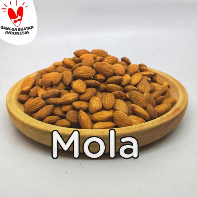 

Cuci Gudang Awal Tahun Kacang Almond MENTAH Utuh 1 kg PREMIUM Promo Awal tahun