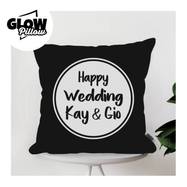 

KADO UNIK BANTAL NYALA DALAM GELAP (FONT)
