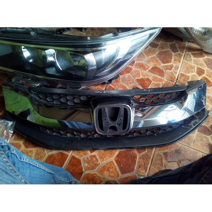 GRILL MOBILIO TYPE E ORIGINAL