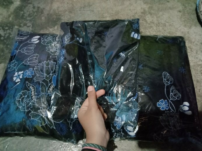 Baju Batik Couple Keluarga Batik Couple Kondangan Motif Sakura Biru