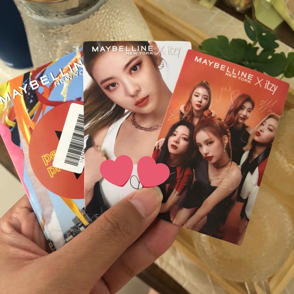 PC Photocard ITZY x Maybelline Lia