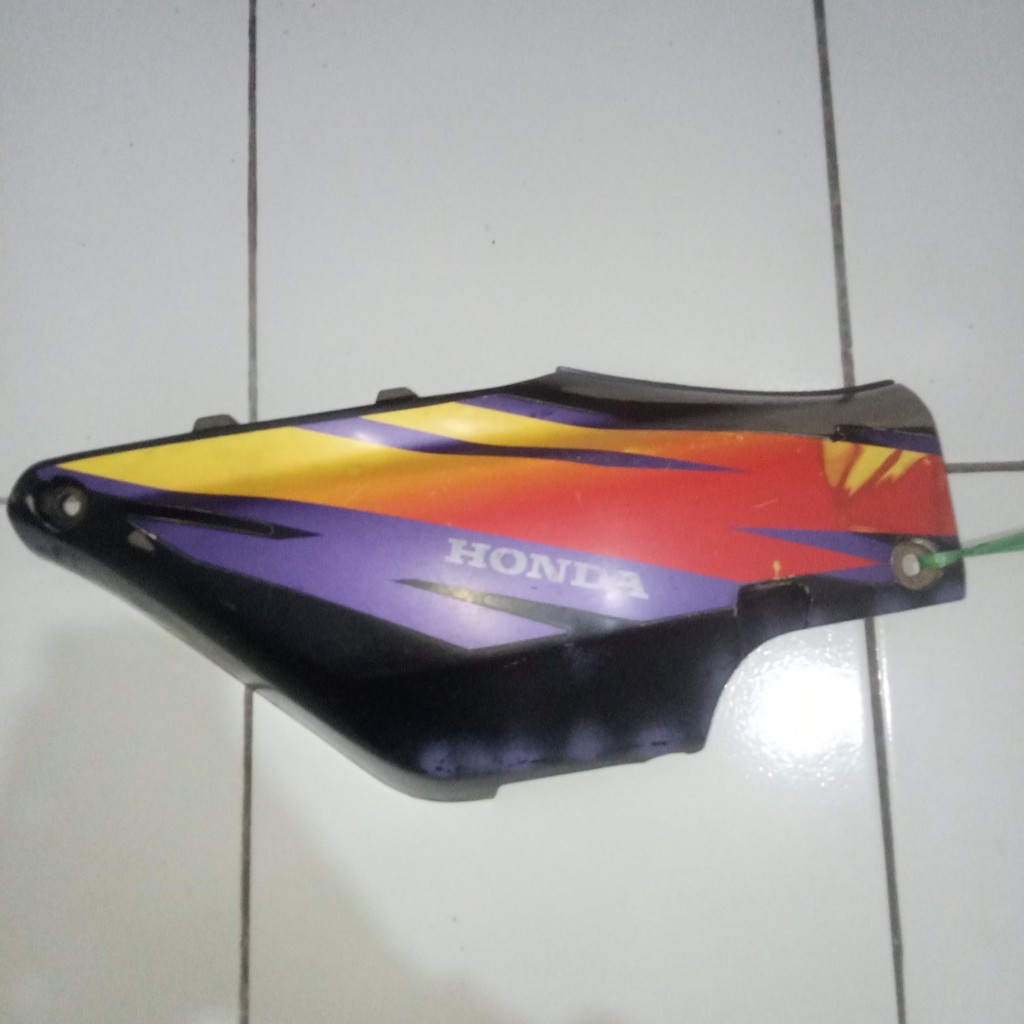 Cover tutup aki Honda Supra X 100 Supra fit lama original copotan motor