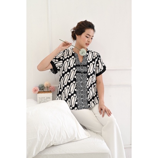 Atasan Batik 208 AON W/ Blouse Batik Wanita Modern