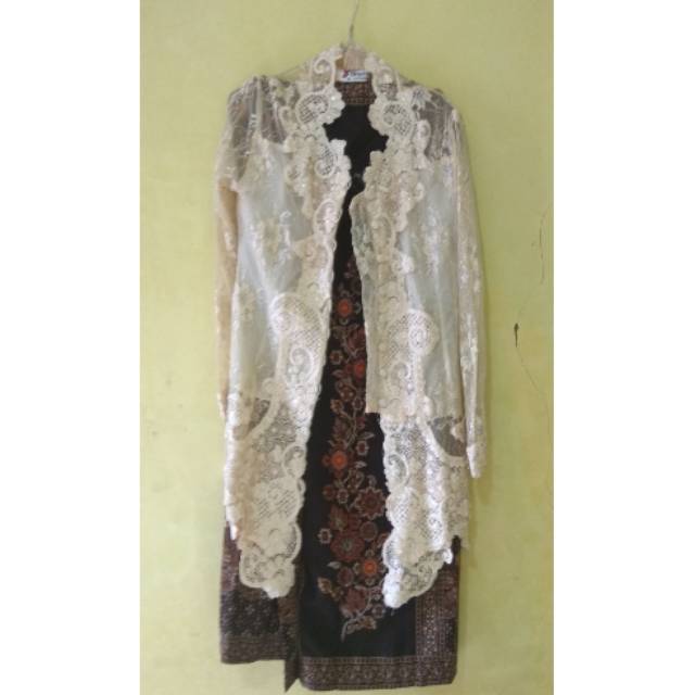 Set Kebaya Preloved