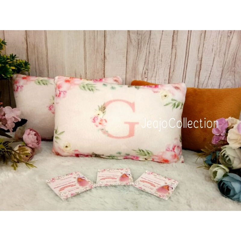 

hampers bantal velboa / souvenir bantal velboa