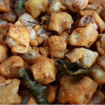 

Siomay Kering Pedas Daun Jeruk 60 gr