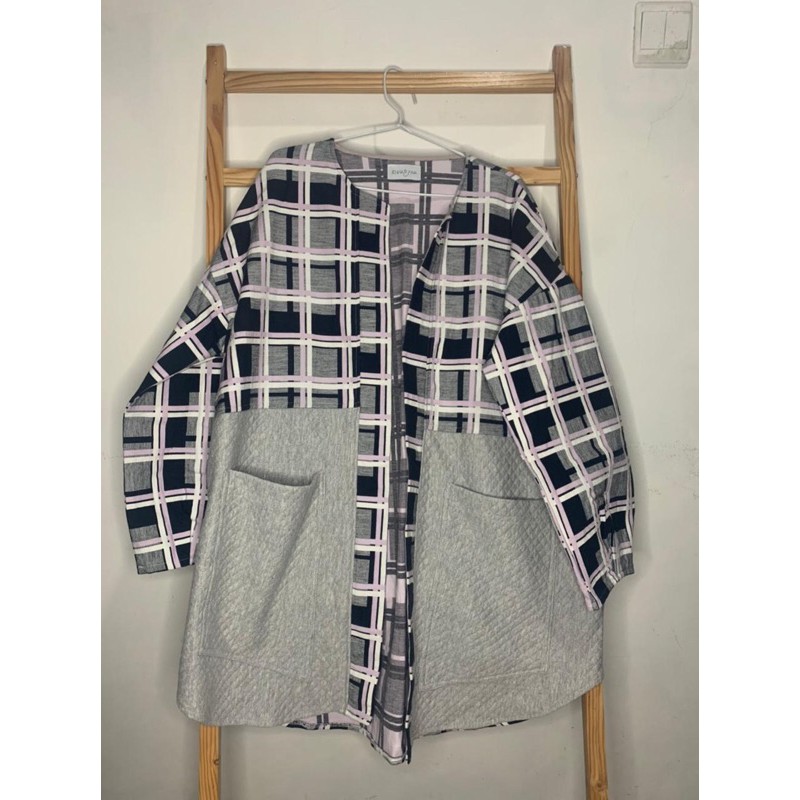 Preloved blazer outer jenna kaia