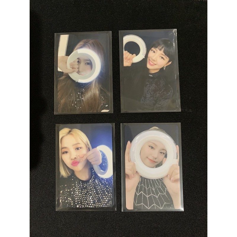 [ OFFICIAL ] Photocard Lightring Itzy Yeji Ryujin Chaeryeong Yuna