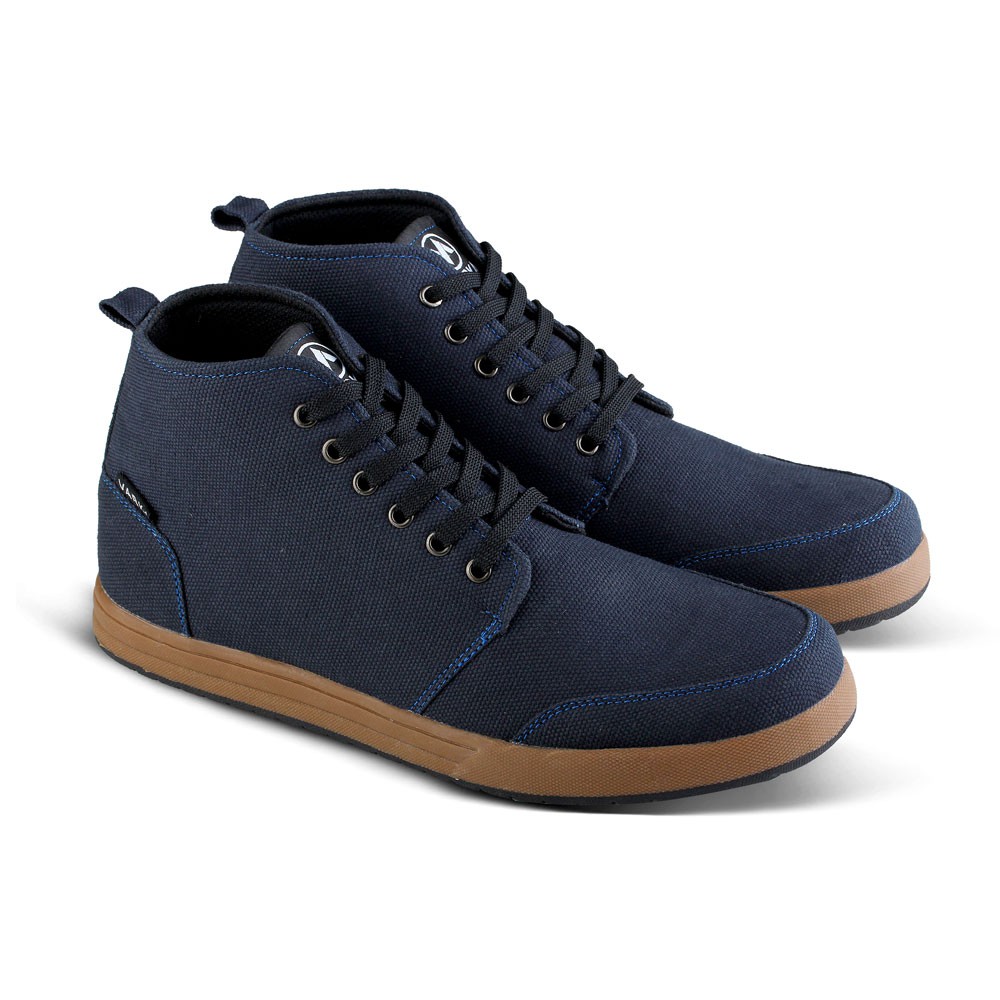  Sepatu  Sneakers Boots  015 Kasual Pria  bisa untuk  jalan  