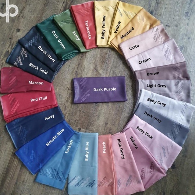 Hijab Journey Henna LE Polos