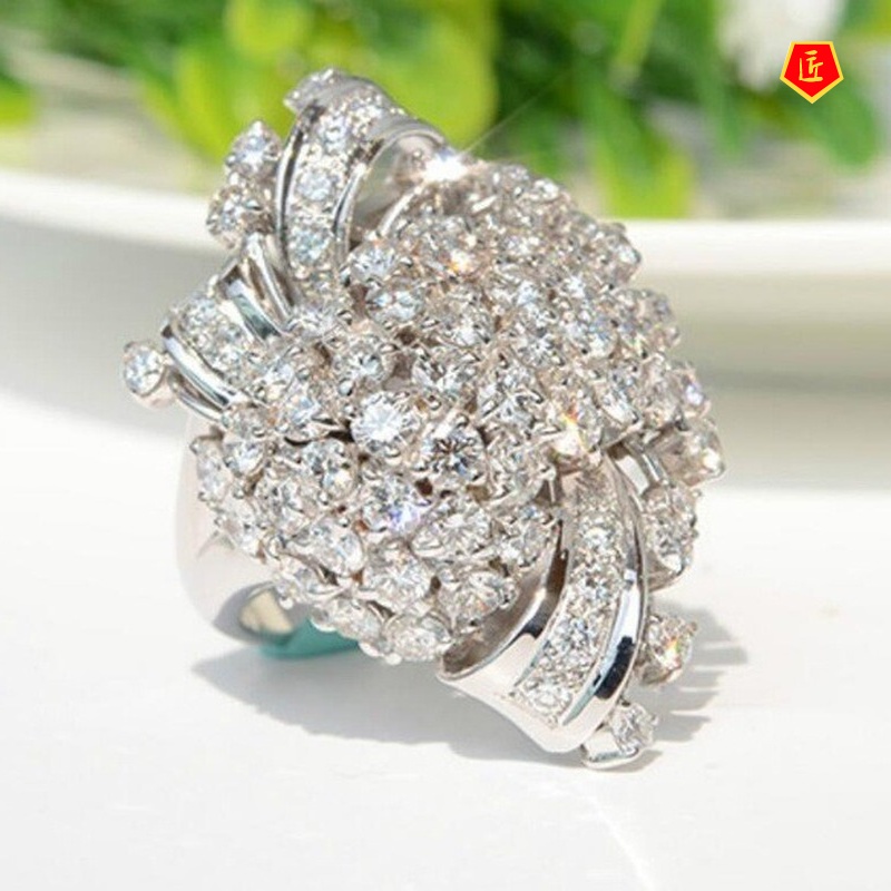 [Ready Stock]Luxury Dignified Flowers Inlaid Diamond Ring