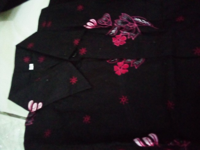 Baju Batik Couple Keluarga Motif Sakura Merah