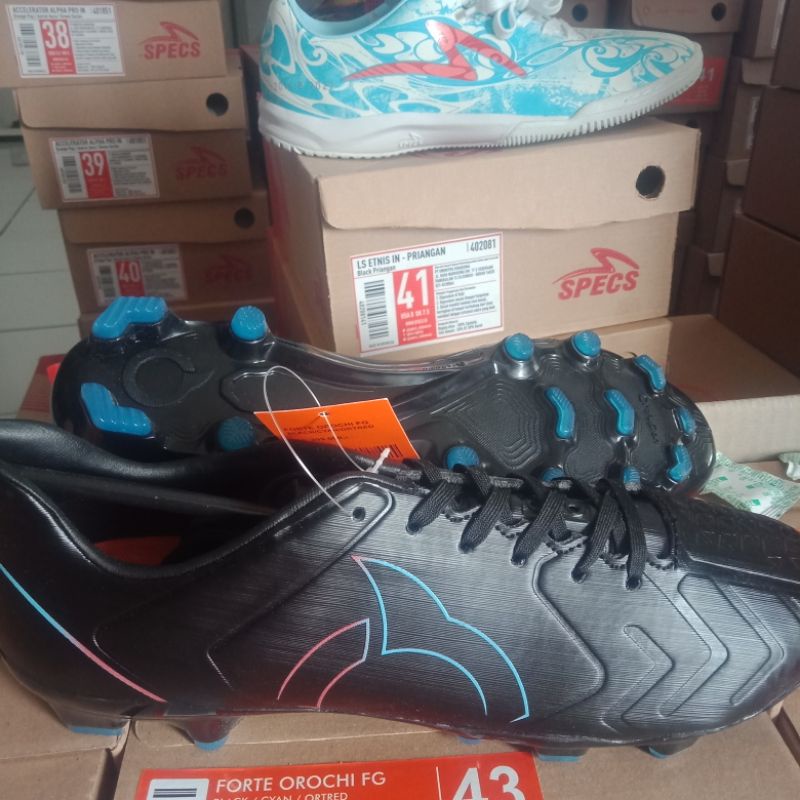 ORTUSEIGHT FORTE OROCHI FG SEPATU BOLA