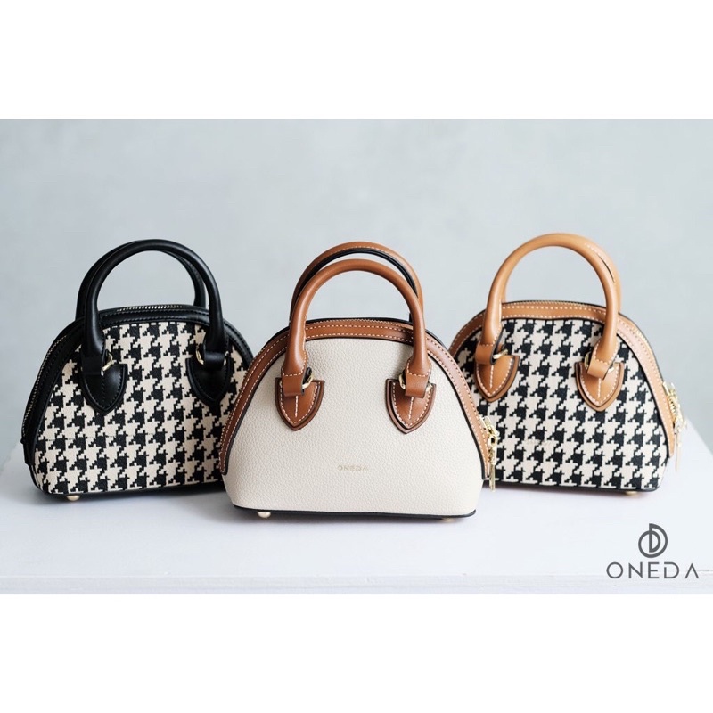 Tas slempang/ Tas jinjing by  Oneda Ori super cantik
