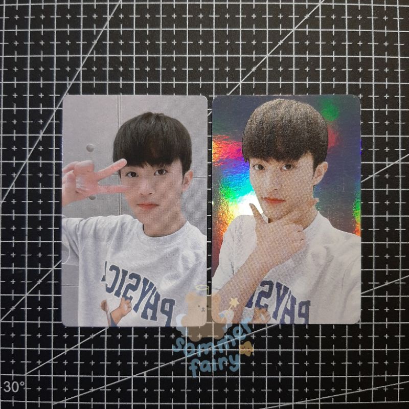 [BOOKED] PC MARK OWHAT HELLO FUTURE ROUND 2 SET (PHOTOCARD OWHAT HOLO HOLOGRAM LIMITED 520)