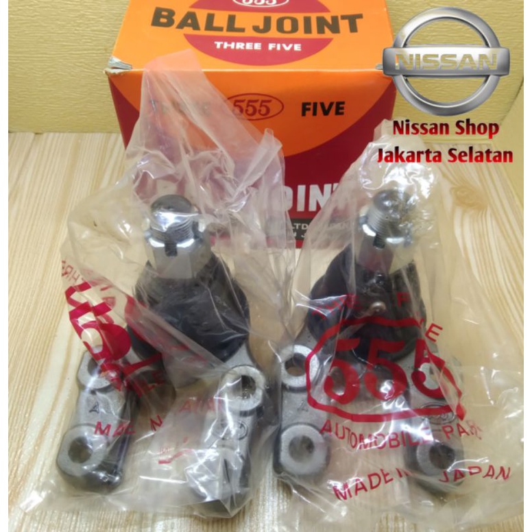 Ball Joint Bawah Nissan Terrano