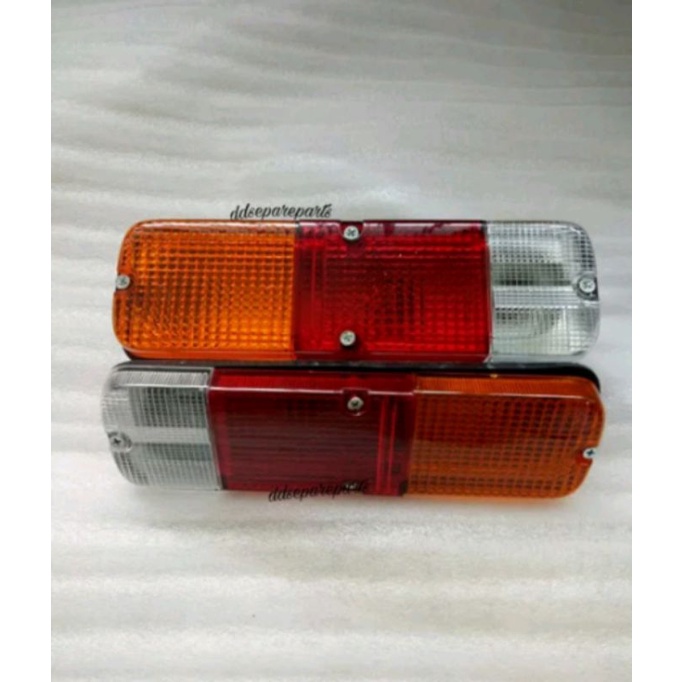 Stop Lamp Toyota Hardtop  2F FJ40 FJ45 BJ40