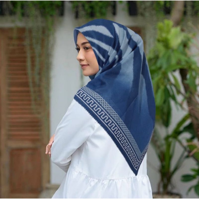 PROMO / ZEBRA BIRU / JILBAB VOAL PREMIUM / GROSIR HIJAB / HIJAB SEGI EMPAT / VOAL MOTIF PREMIUM / DE