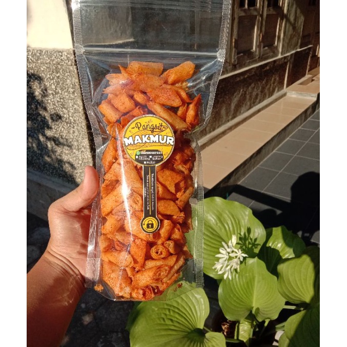 

Keripik Pangsit Mak Mur Camilan Snack Pouch Besar (280gr)