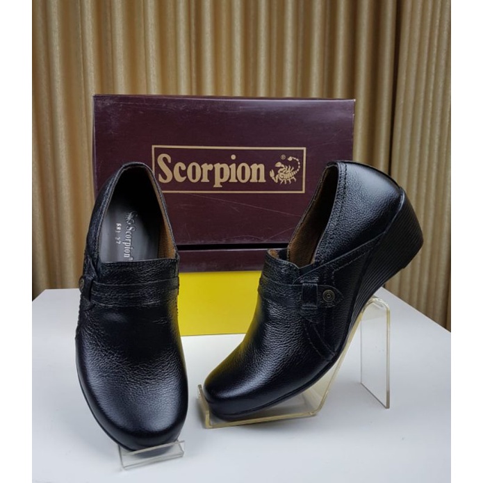 Scorpion Sepatu  Wanita 681 (special price diskon 5%-10% min order 6pc)