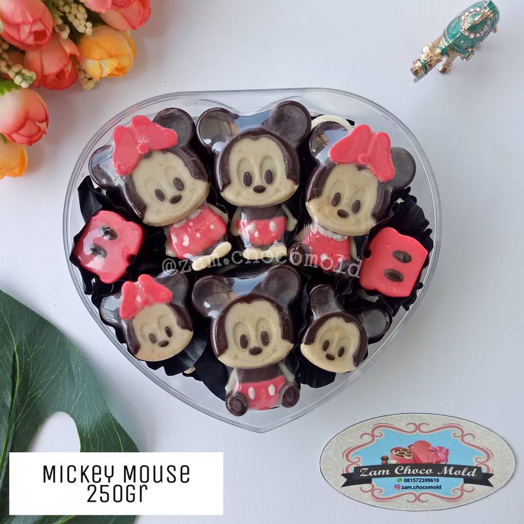 

coklat karakter toples/coklat lebaran/coklat unik/coklat karakter MICKEY & MINNIE MOUSE