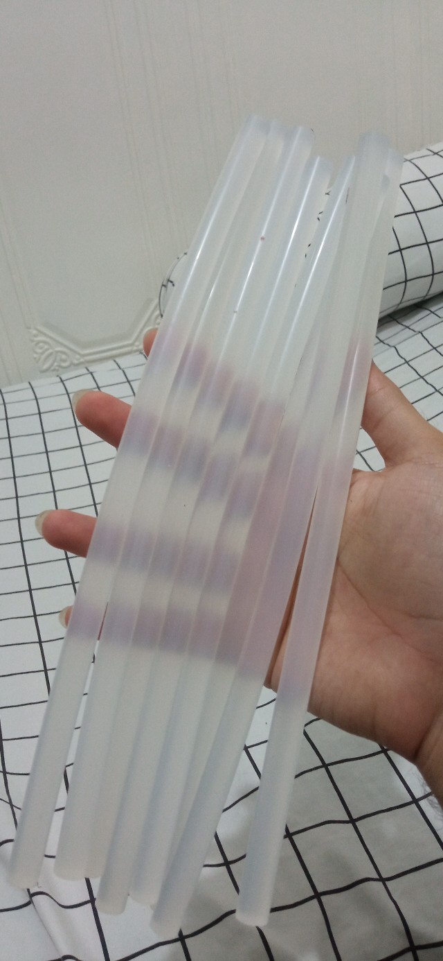 Isi Refill Lem Tembak Besar 10mm X 30cm