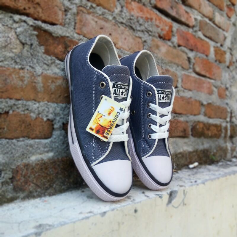 COD !! Sepatu Converse AllStar pendek / Sepatu warna hitam putih klasik / Sepatu wanita pria - terpopuler-Abu