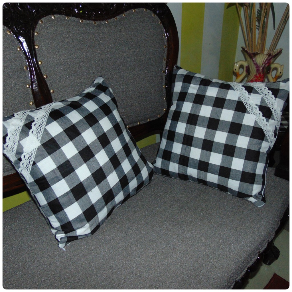 Paket 2 Sarung Bantal Sofa RENDA NYAMPING/Kursi Sopa uk 40x40 cm Taplak Meja uk 30x150 cm Estetik Motif Kotak dari Ismi Store