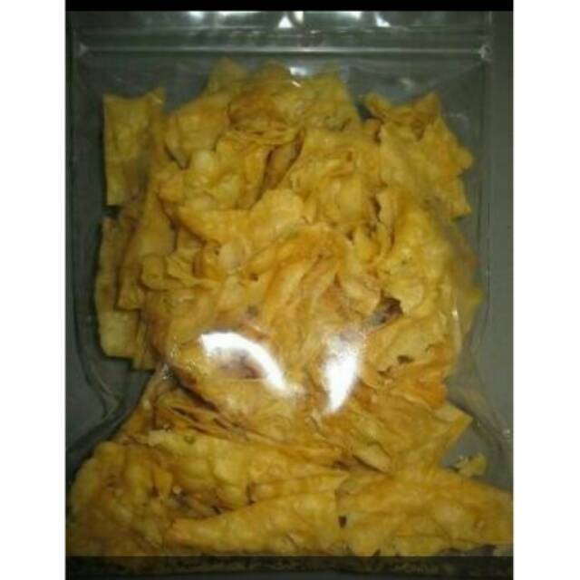 

Keripik bawang / kue bawang / kripik isi 1kg