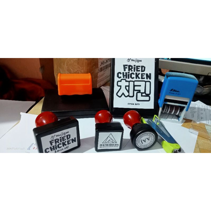 

Stempel Custom / Stempel Logo / Stempel Nama