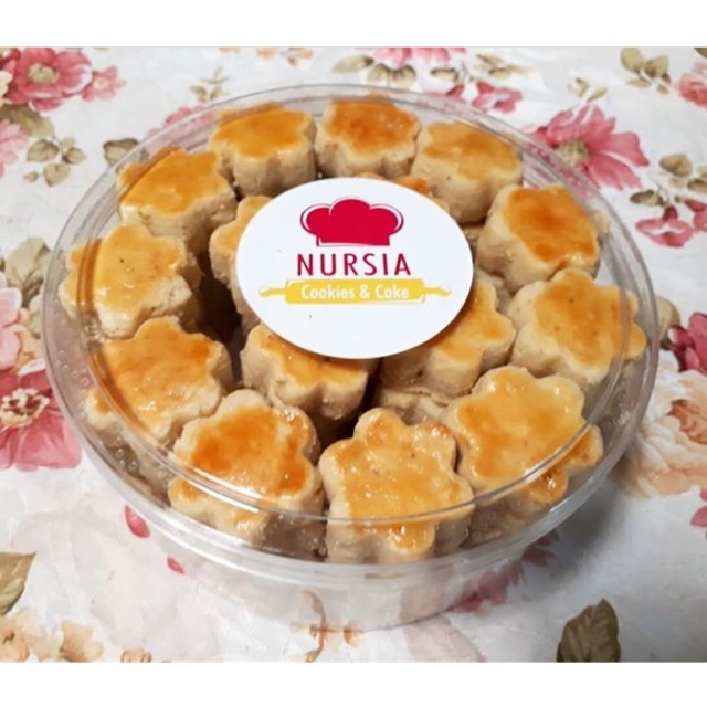 

Nursia cookies Kue lebaran