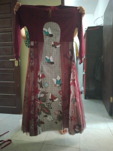 Couple Batik | Gamis Batik | Couple Kemeja | Couple Gamis | Couple Brokat |