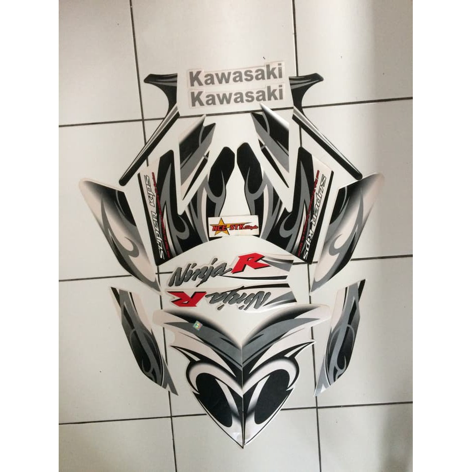 Stiker striping Ninja R 2012 putih
