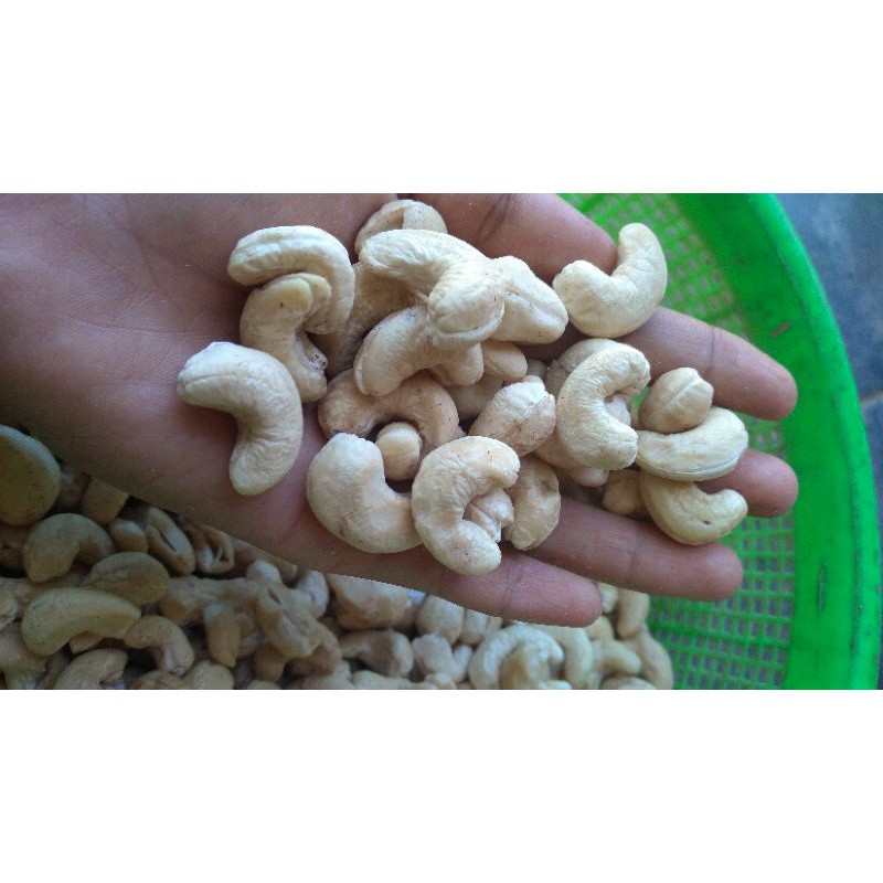 

mete asli wonogiri kacang mede jawa 500gr