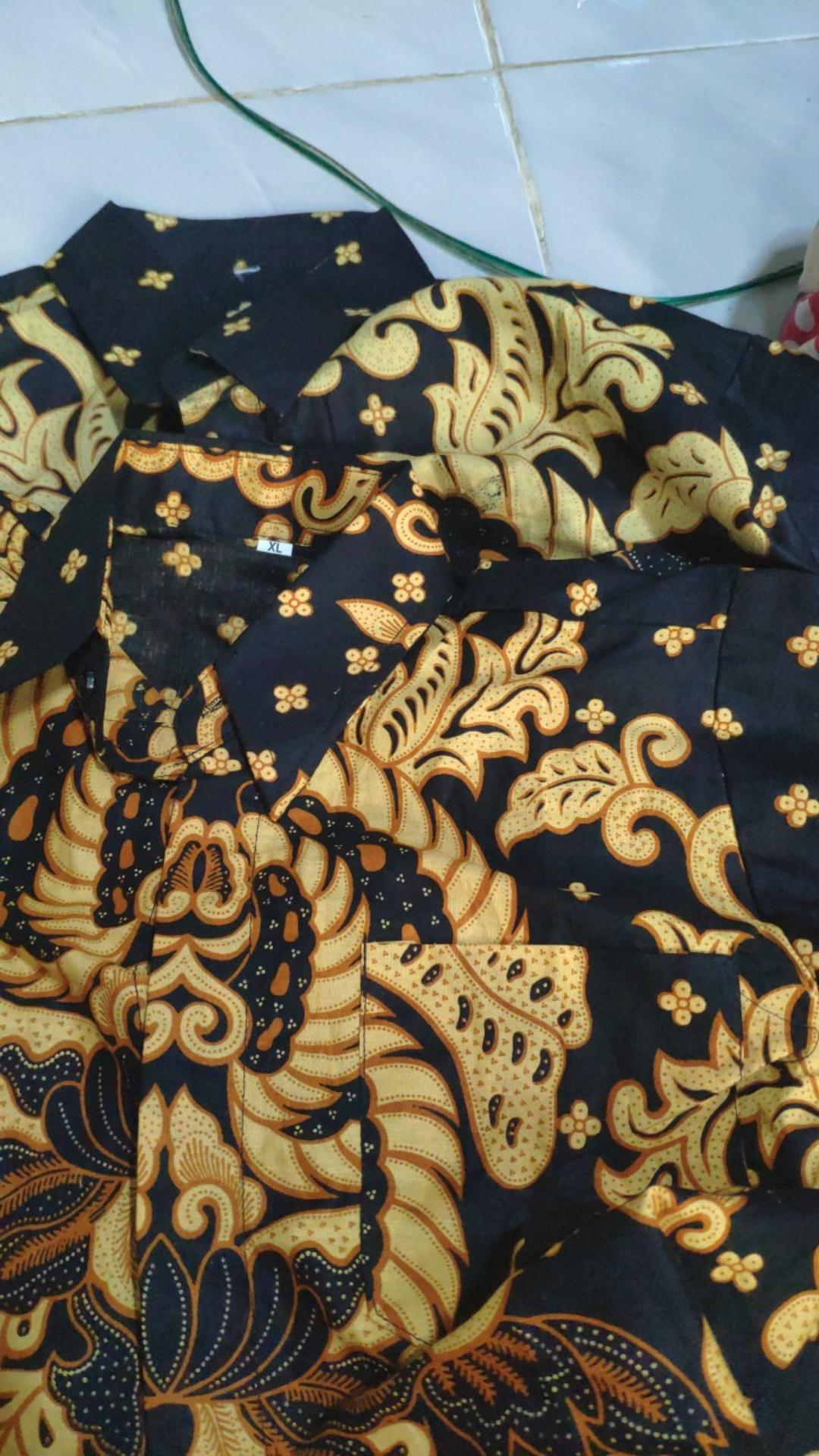 Couple Batik Ayah Anak Batik Khan Batik Suryandhanu Batik Keluarga Batik Sarimbit