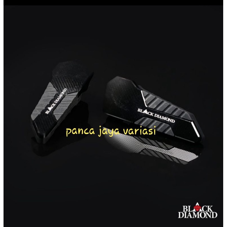 Footstep Honda Adv Black Diamond Pijakan Kaki Belakang BlackDiamond Honda Adv 160 Adv150 Variasi Adv Cnc