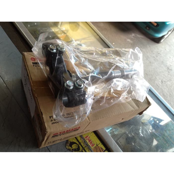 Segitiga Bawah Vega ZR Original Yamaha 5D9-F3340-10