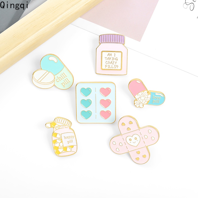 Bros Pin Enamel Desain Kartun Obat Pil Tulisan Love Untuk Hadiah Anak