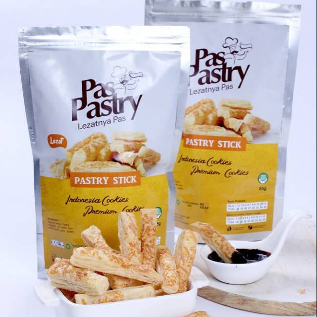

Pastry stick renyah gurih.Saos cocolannya ada rasa coklat,keju, tiramisu.