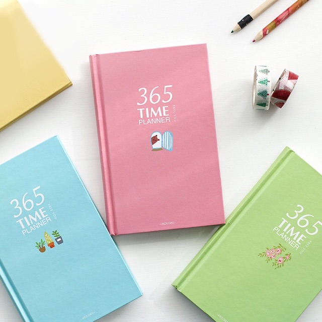 

Agenda Free time 365 daily planner