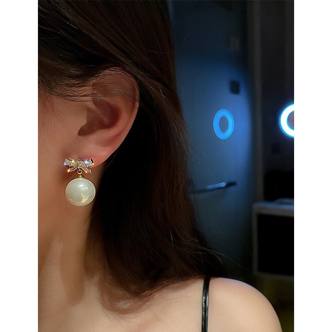 LRC Anting Tusuk Fashion Silver Needle-white Real Gold Plating Micro-inlaid Zircon Bow V1287X