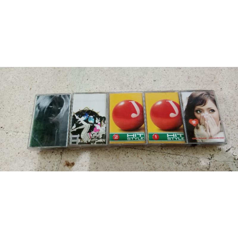 kaset pita jepang hyde, asian kung fu generation,j-hits,ayumi hamasaki