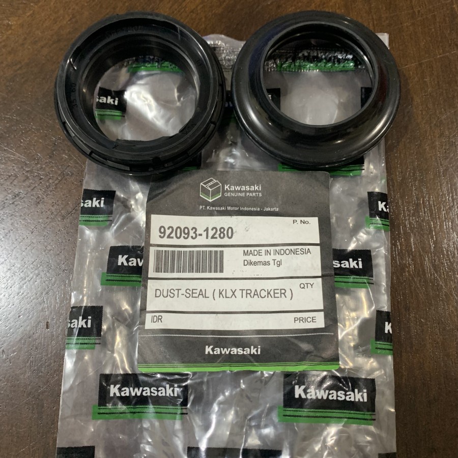 KLX SEAL ABU TUTUP DEBU SHOCK MOTOR NINJA R RR 150 SIL DTRACKER S L BF D-TRACKER TELE OLD LAMA NEW