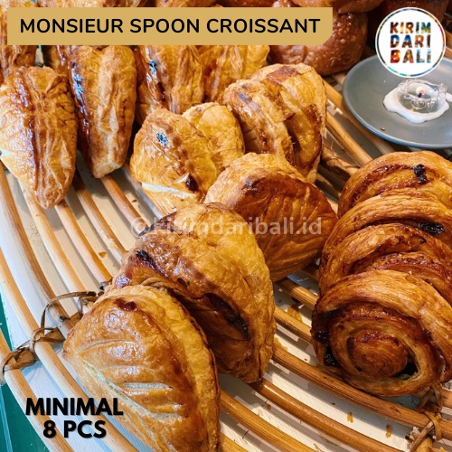 

Monsieur Spoon Bali Croissant / Oleh Oleh khas Bali / Jastip Bali