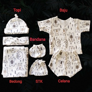 Image of Bedong Set Lengkap Size Baju Lebih Besar 0-6 Bulan (Bedong + Topi/Bandana + Sarung Tangan & Kaki + Baju + Celana) Hampers Baby