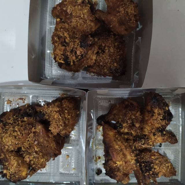 

Ayam bakar Baba uyo