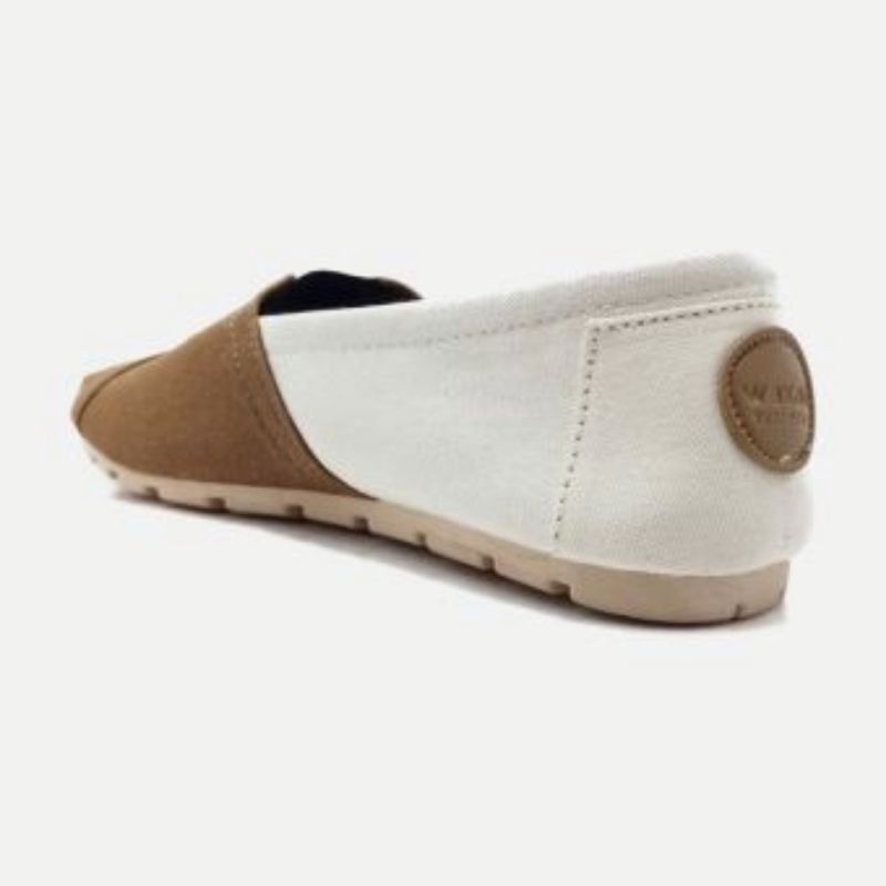 slip on unisex/slip on wkai pria dan wanita Coklat Cream terbaru