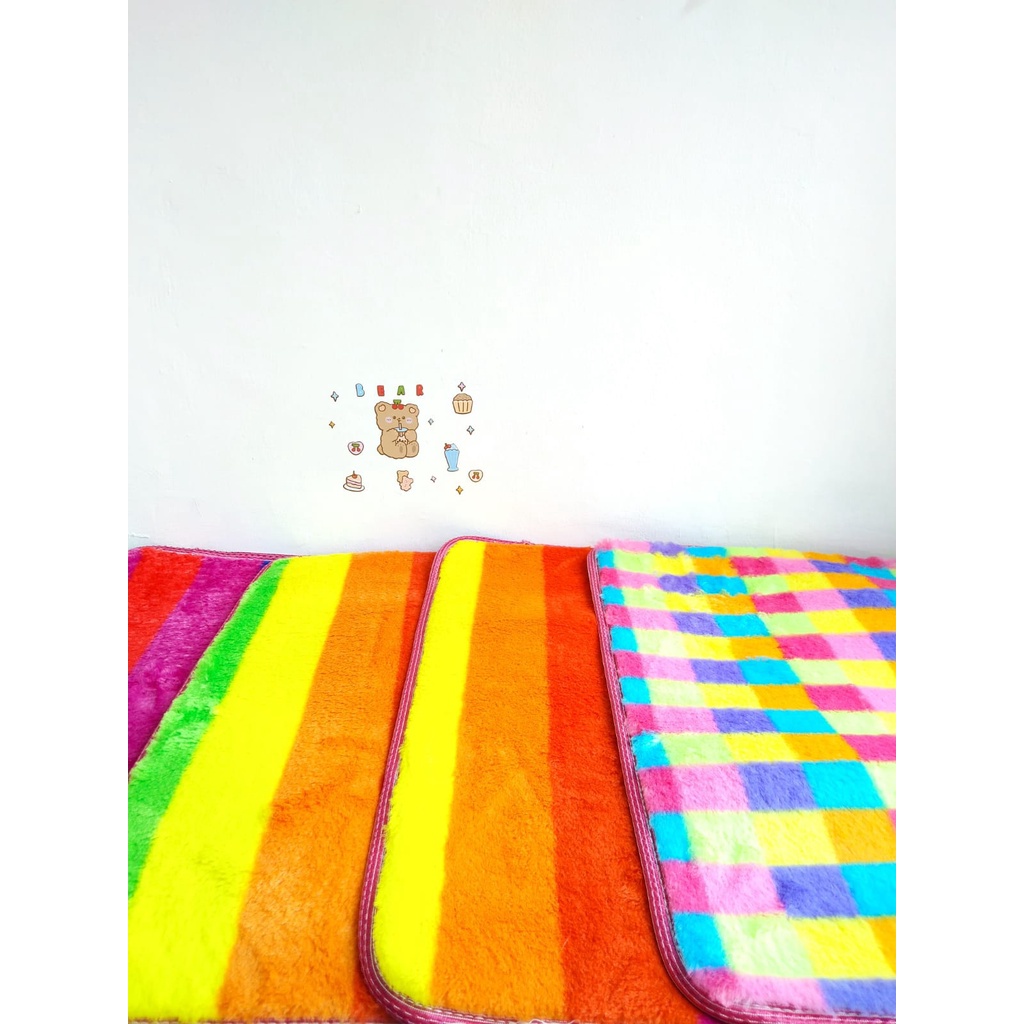 KESET LANTAI BULU TEBAL HALUS DAN LEMBUT MOTIF LUCU [SWEETSPACE]